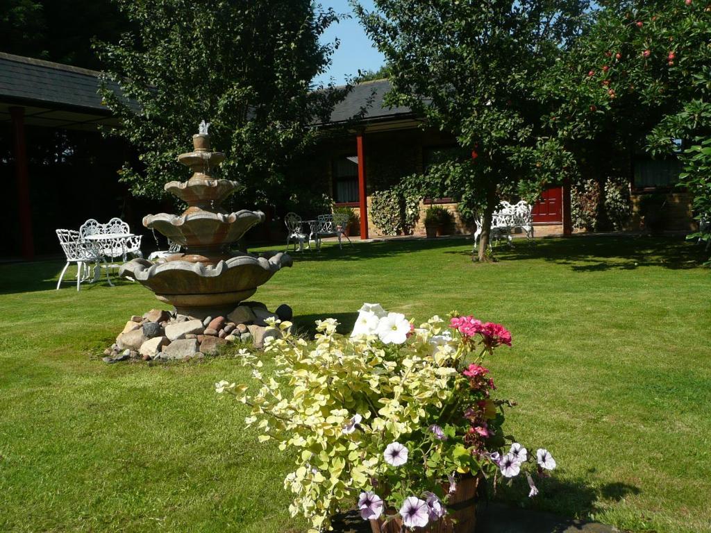 Cottage Guest House Hillingdon Exterior foto