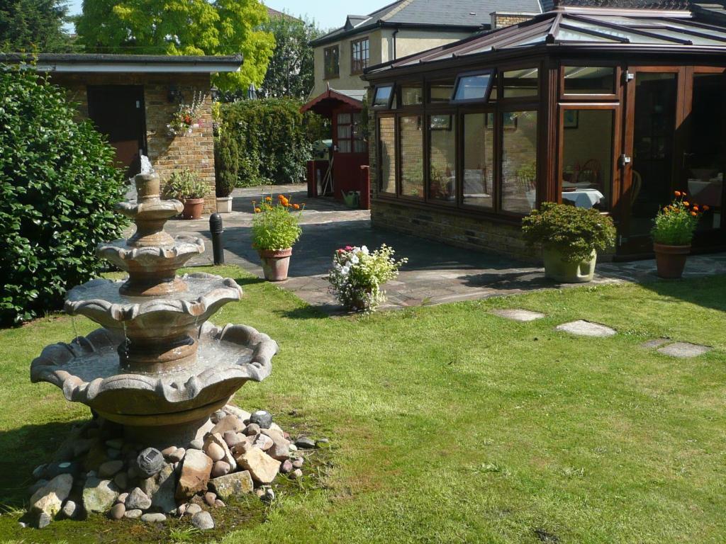Cottage Guest House Hillingdon Exterior foto